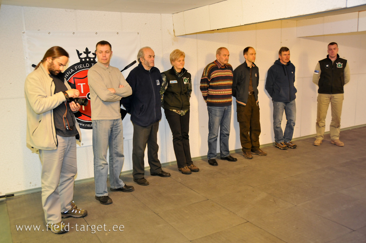 Võistlejad on autasustamiseks valmis